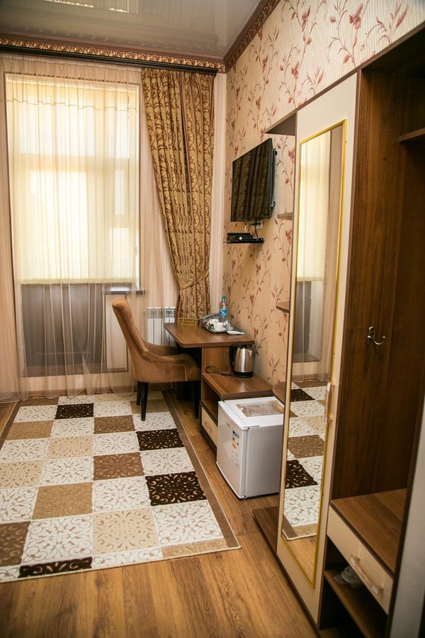 Complex Bella Vista Hotel Kyzylorda Exterior foto