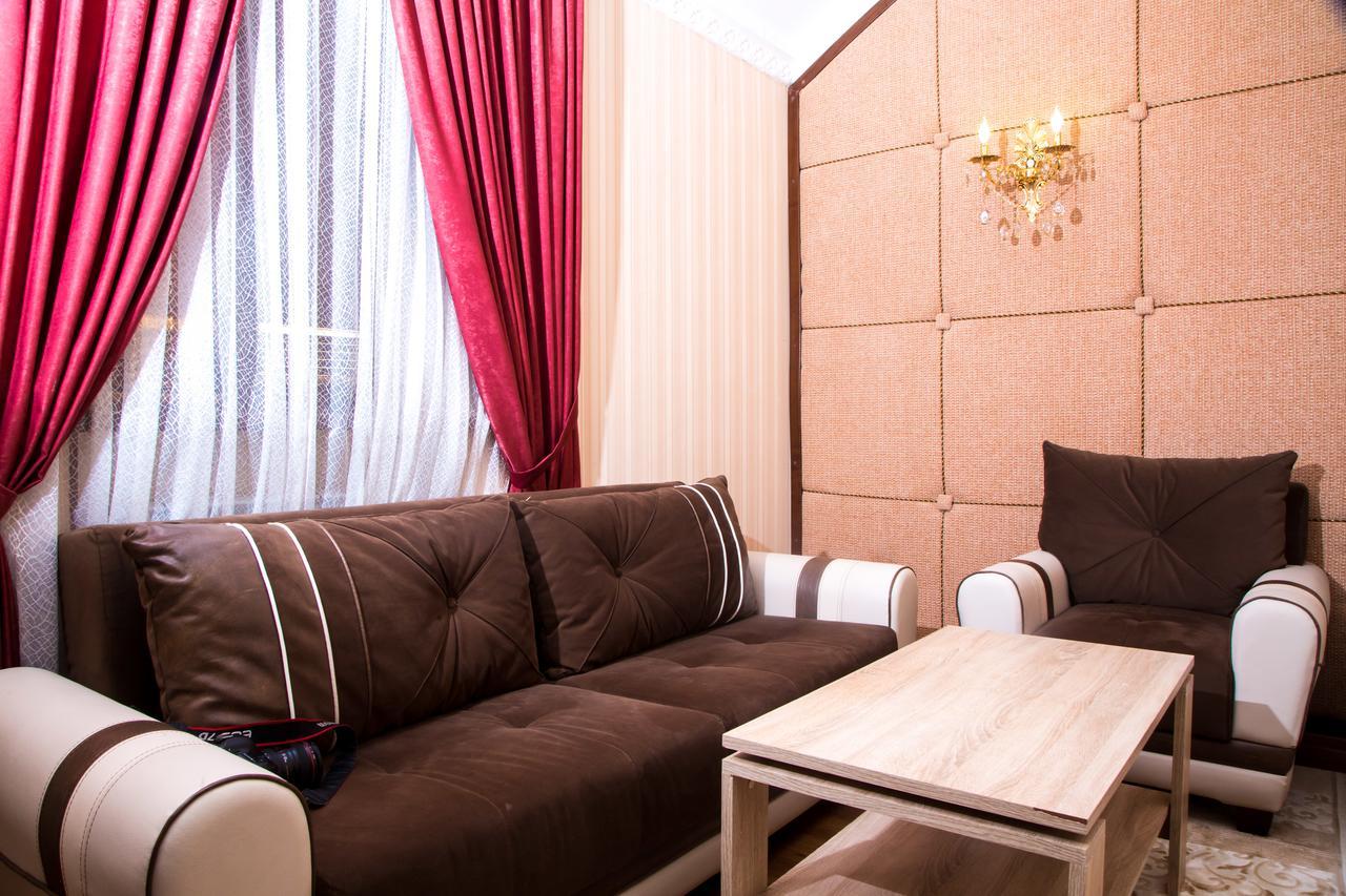 Complex Bella Vista Hotel Kyzylorda Exterior foto